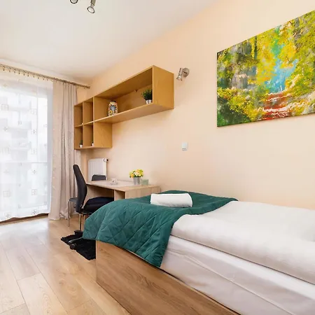 Διαμέρισμα Grzegorzecka Family With Balcony & Parking Cracow By Renters Krasków