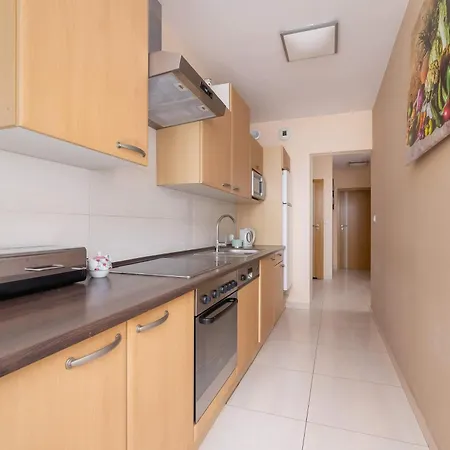 Διαμέρισμα Grzegorzecka Family With Balcony & Parking Cracow By Renters *