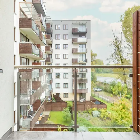 Grzegorzecka Family With Balcony & Parking Cracow By Renters Διαμέρισμα Krasków